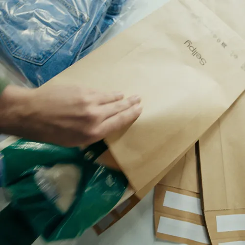 Biedt retourzendingen